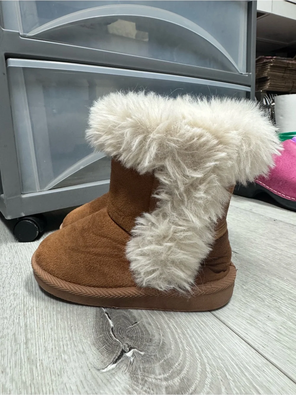 N/A warm comfortable